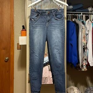 1822 denim jeans